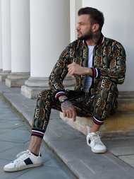 Komplet moški - jakna in hlače chino črno-zlati OZONEE O/5553/21