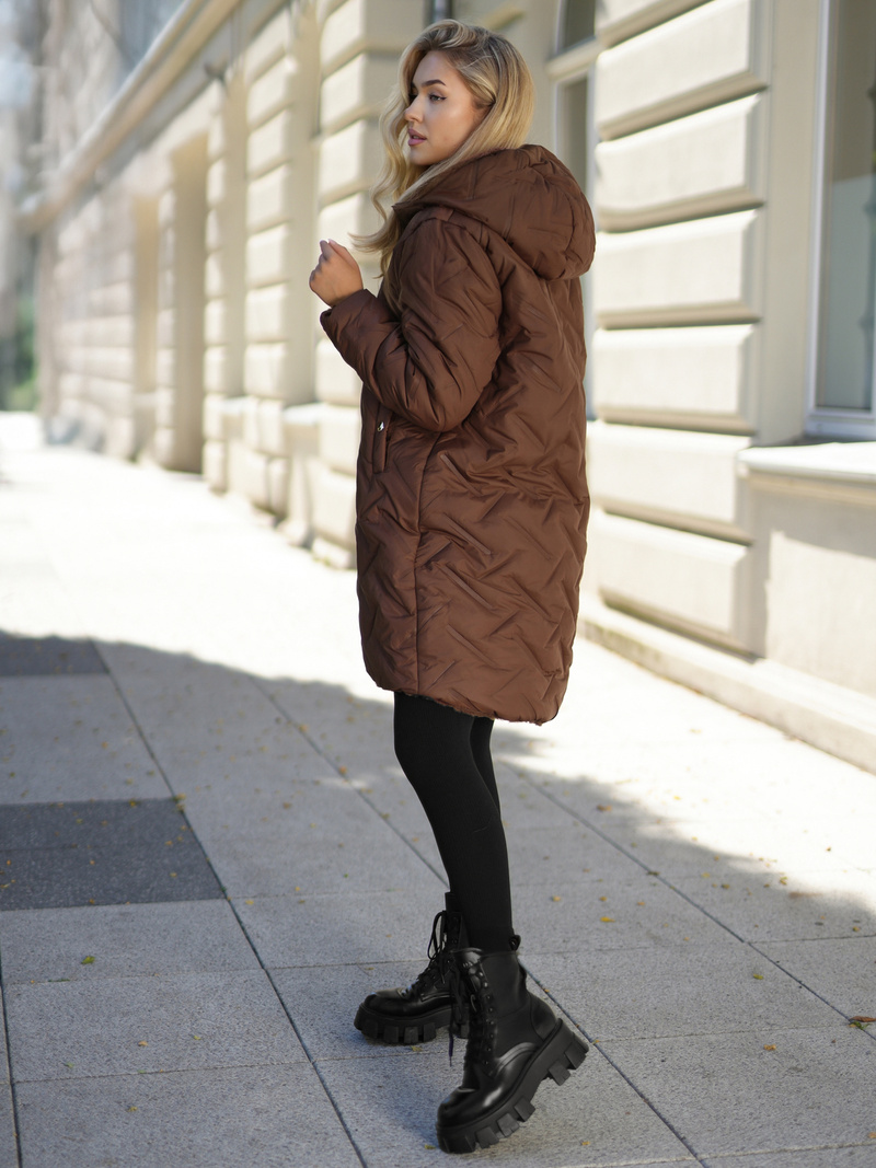 Ženska dolga zimska jakna čokolada OZONEE JS/5M3352/158