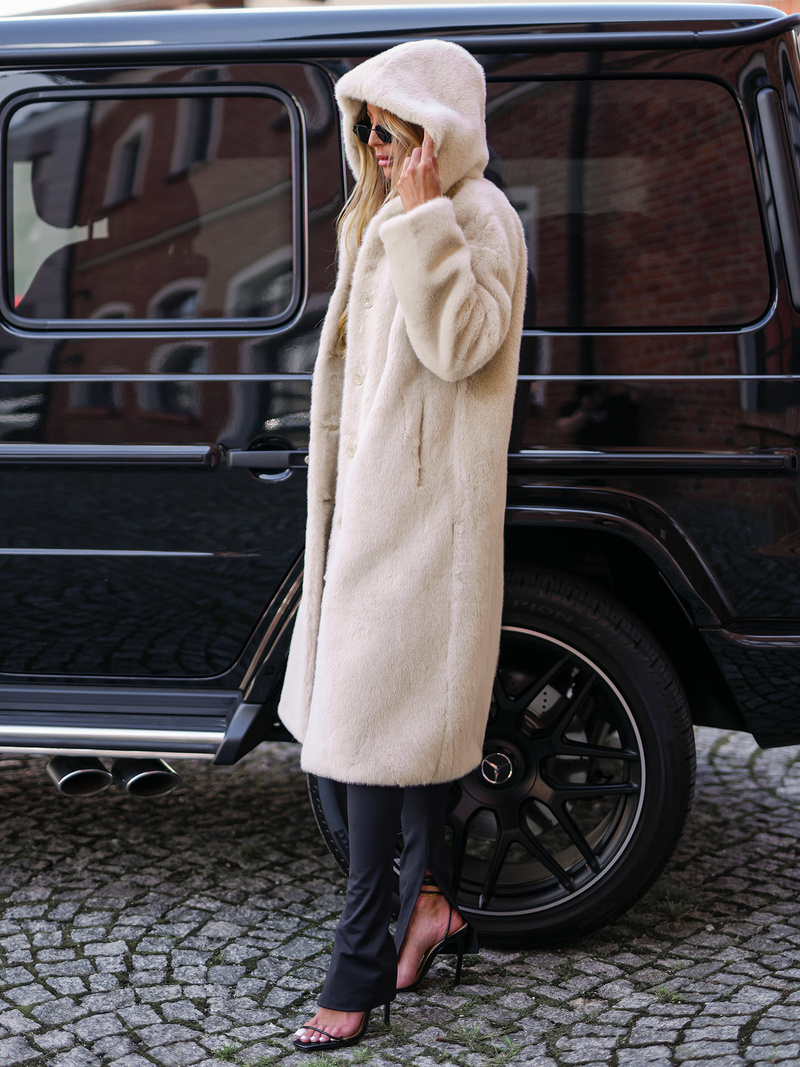 Ženska krznena zimska jakna bež OZONEE JS/11Z8250